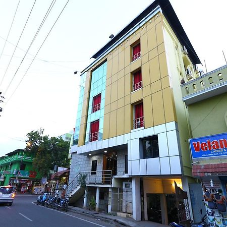 Oyo 9343 Jp Residency Otel Pondicherry Dış mekan fotoğraf